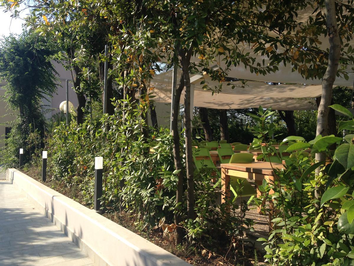 Tabano Ristorante-Casolare Bed & Breakfast Iesi Luaran gambar